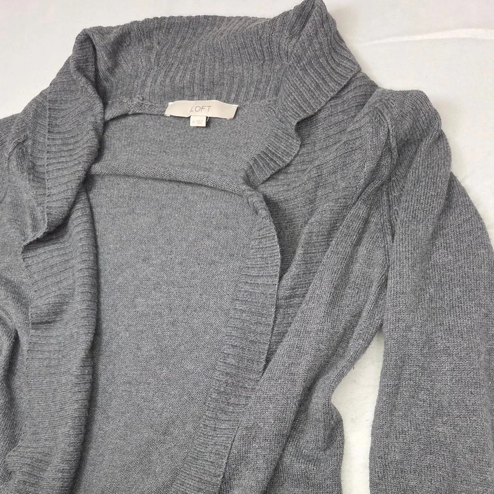 Women's LOFT Gray Open Front Cardigan Sweater M - Picture 3 of 8